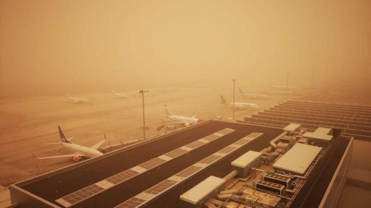 Aurigny aircraft spotted in Canary Island sandstorm