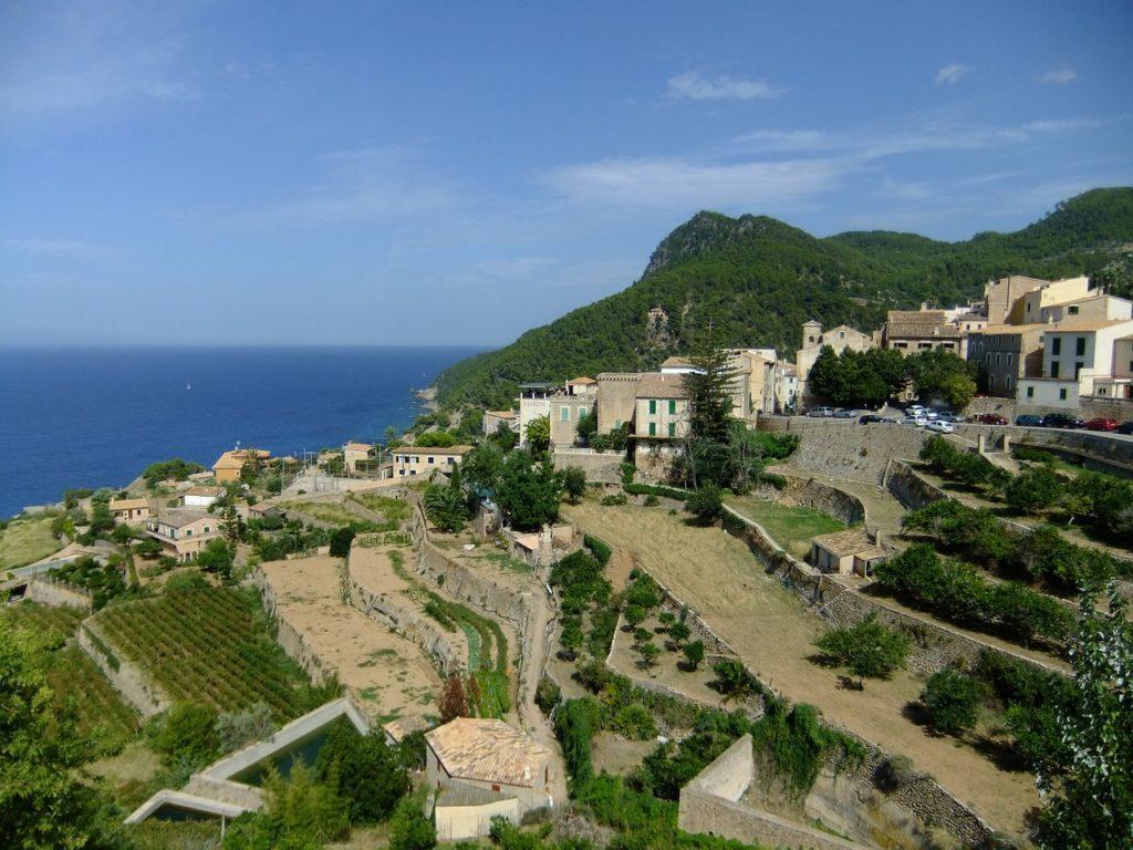 5 Reasons to visit Majorca