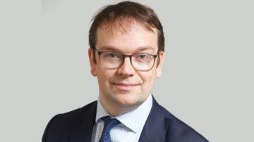 Dr James Cooke