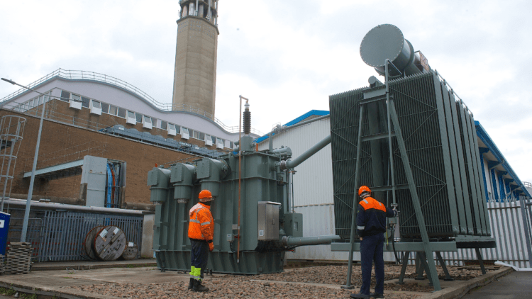 90 ton £5m transformer arrives by special delivery to La Collette