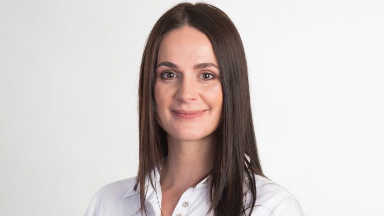 Lorie Rault