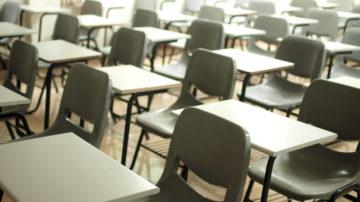 School closed empty desks