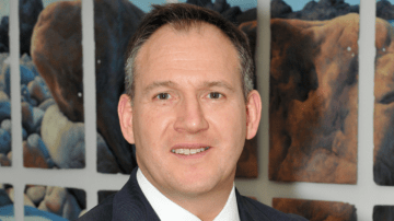 EY announces ambition to be carbon negative in 2021