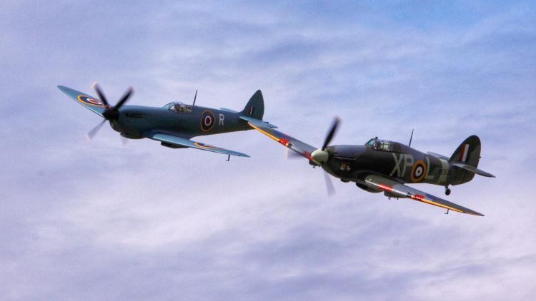 Spitfire Hurricane