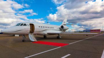 FlyEliteJets Jep plane Falcon 2000