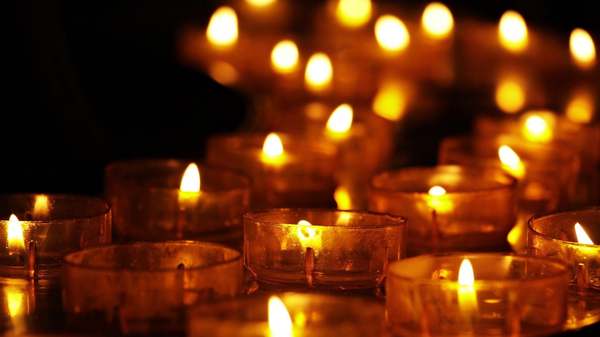 Remembrance candles