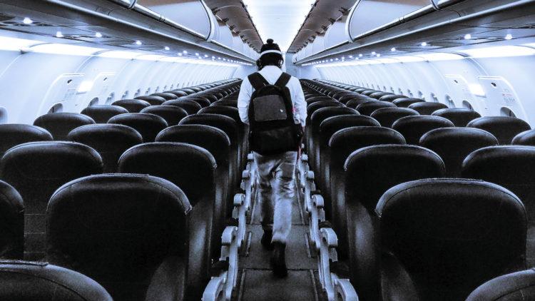 Airplane solo traveller