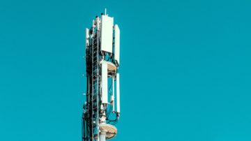 Mobile phone mast