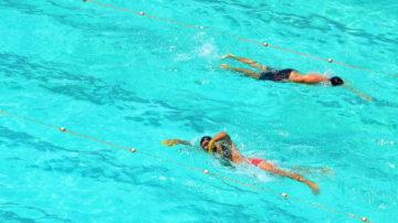 Swimmers swimarathon