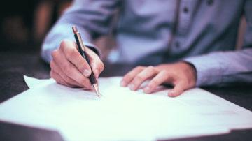 Paper form filling pen