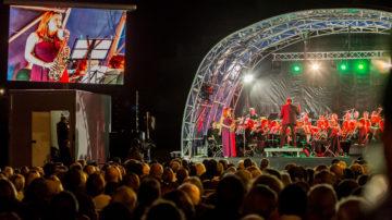 Proms on the bay 2016