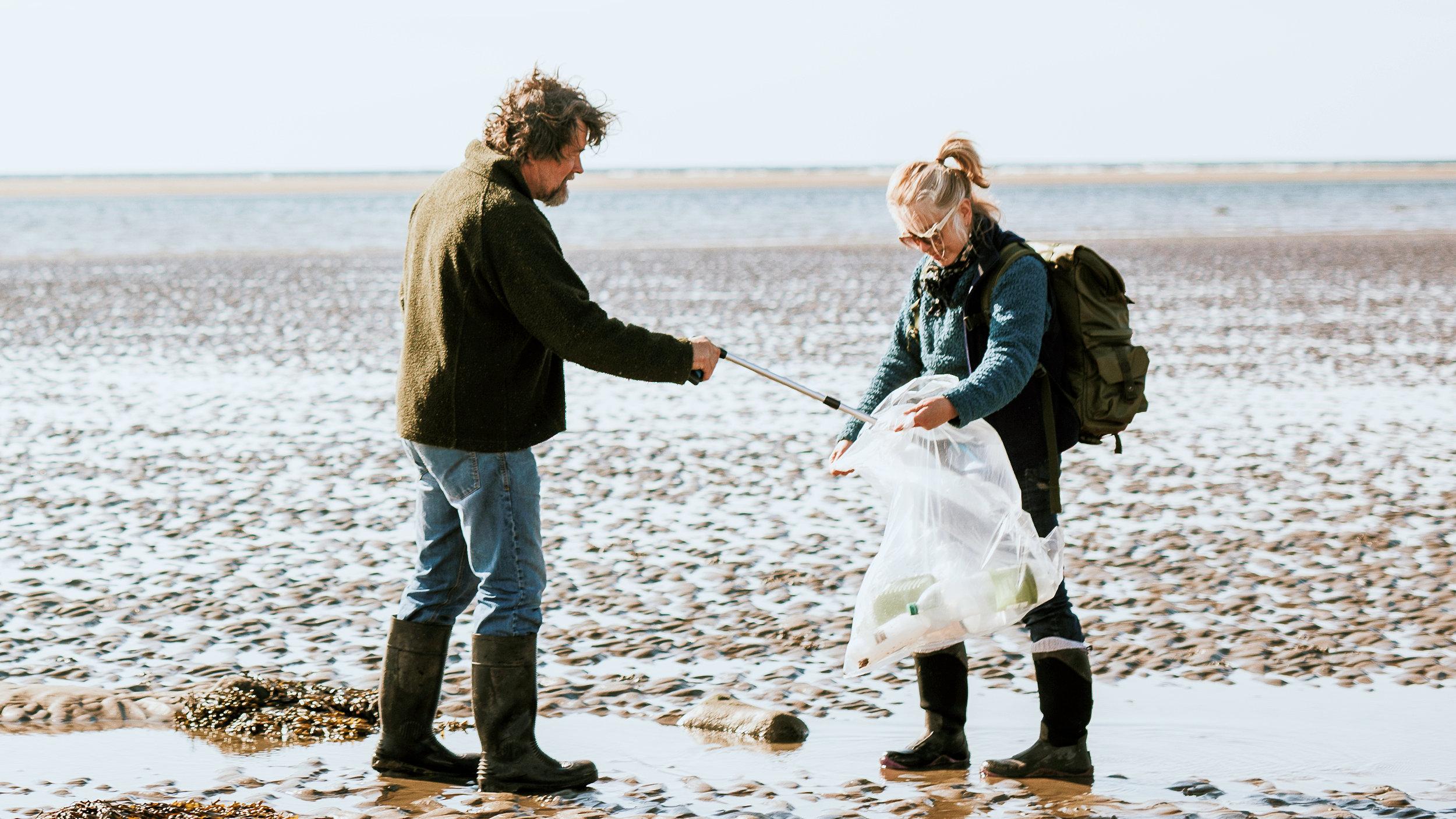 Beach clean-up