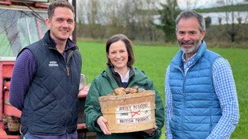 Paul & Catherine Conway (Homefields), John Garton (Genuine Jersey)