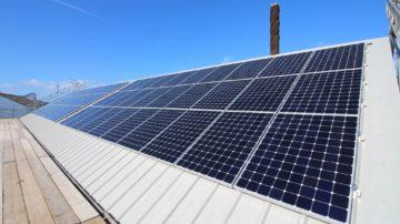22_04_27 PV solar installation at Guernsey Electricity