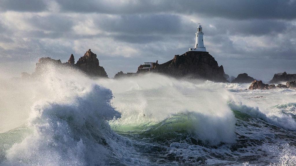 John Ovenden photography exhibition 'Ocean images' Channel Eye