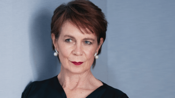 Celia Imrie