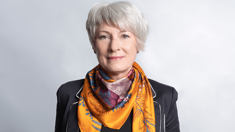 Anne King
