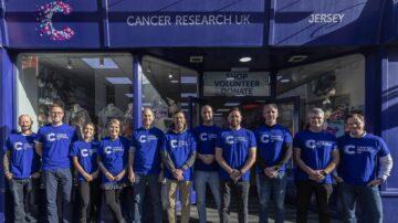 Islanders take on ‘£100K for Cancer Research’ fundraising challenge ahead of London Marathon