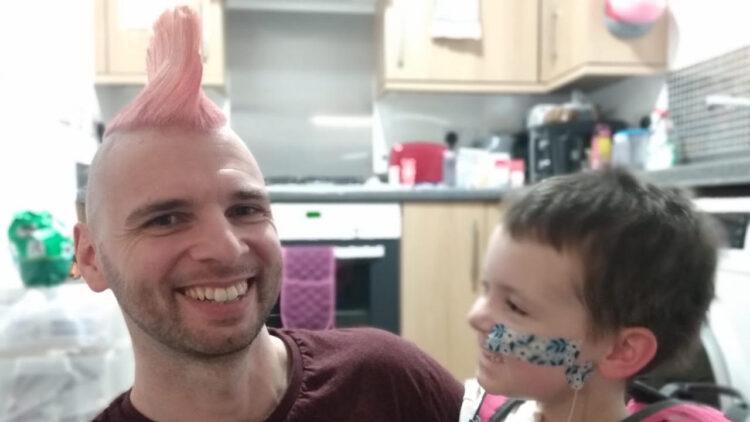 Braving the shave: Southampton barber transforms Guernseyman’s style for charity
