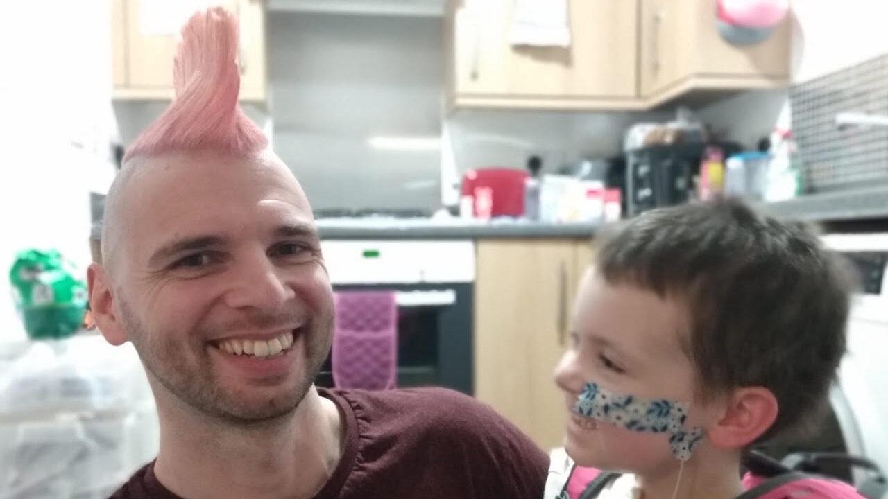 Braving the shave Southampton barber transforms Guernseyman’s style