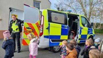 Guernsey Police visit local preschools