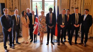 Condor signs Seafarers Charter 2023-07-25