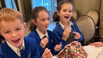 Schoolchildren join chefs for sweet festive event