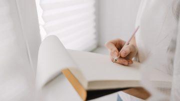 Expressing end of life care decisions through art