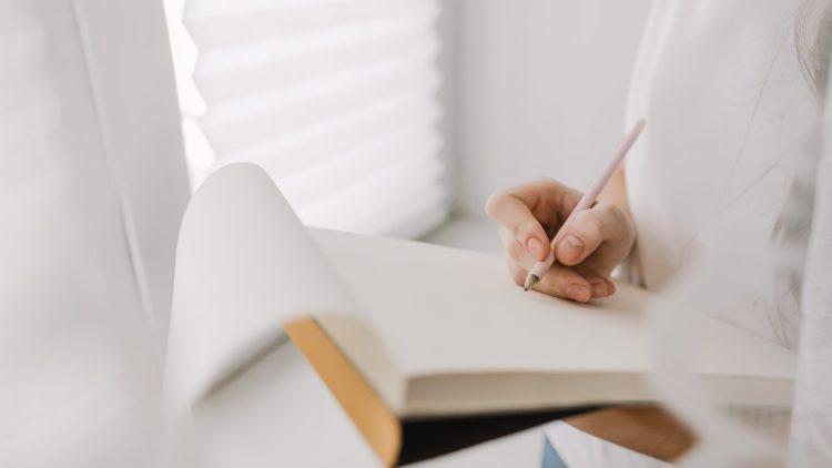 Expressing end of life care decisions through art
