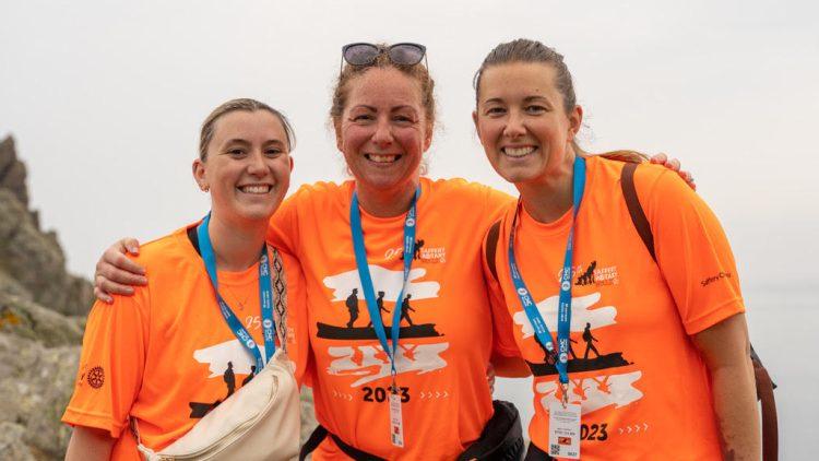 Share your stories, photographs and training tips with the Saffery Rotary Walk