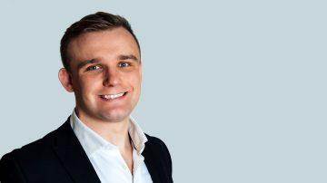 Homegrown financial advisor promoted to Associate Director