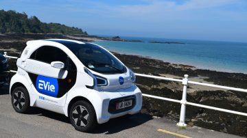 EVie launches trial of all electric XEV YoYo Vehicle