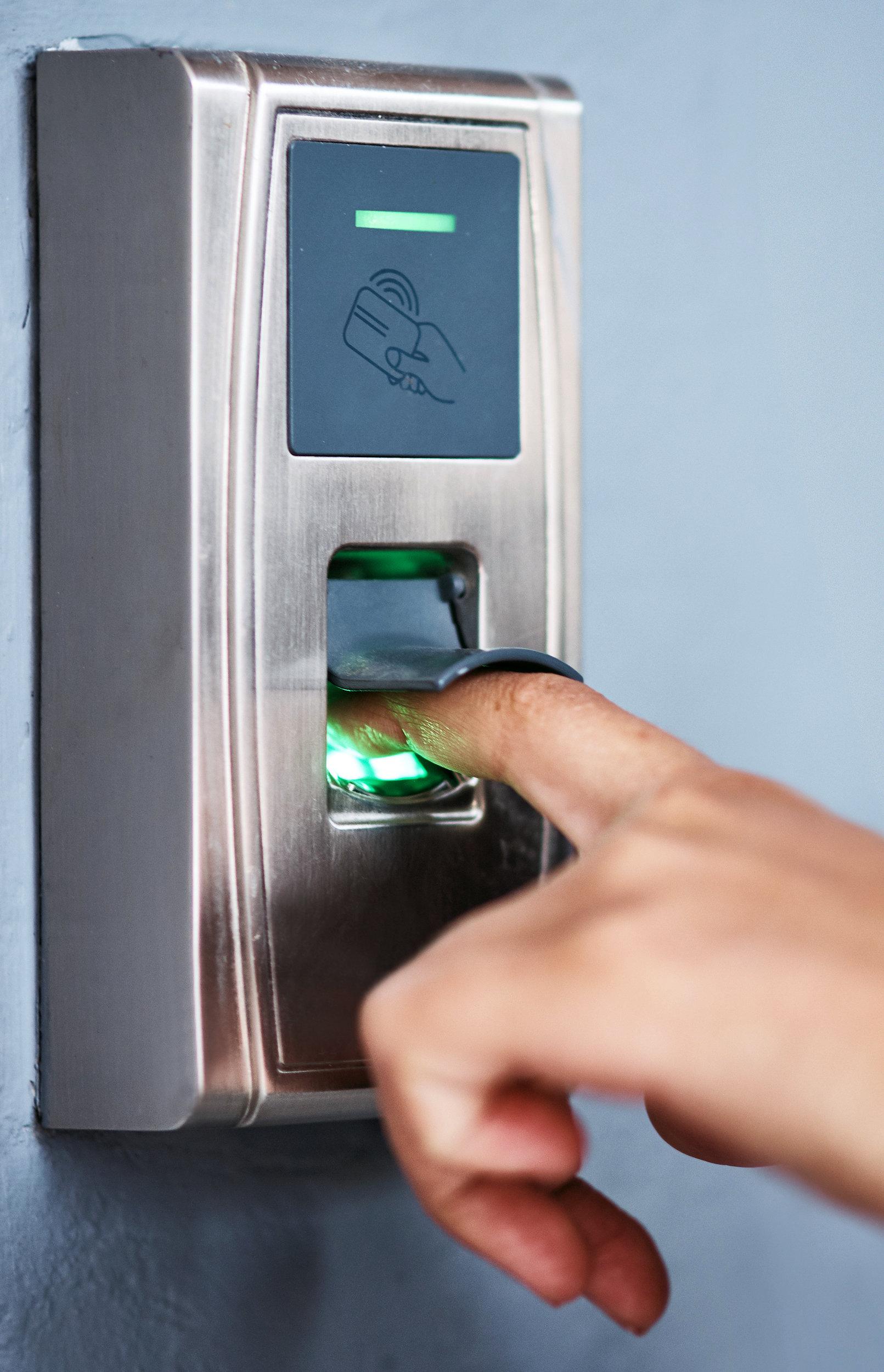 Biometric fingerprint reader