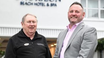 L’Horizon Beach Hotel and Spa celebrates maintenance worker’s 50 years of service 