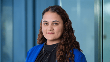 Carey Olsen expands Guernsey employment team with hire of new associate