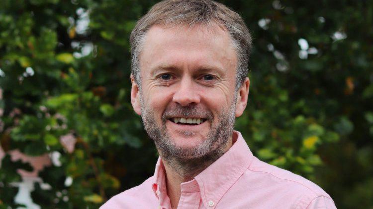 Mark Roberts