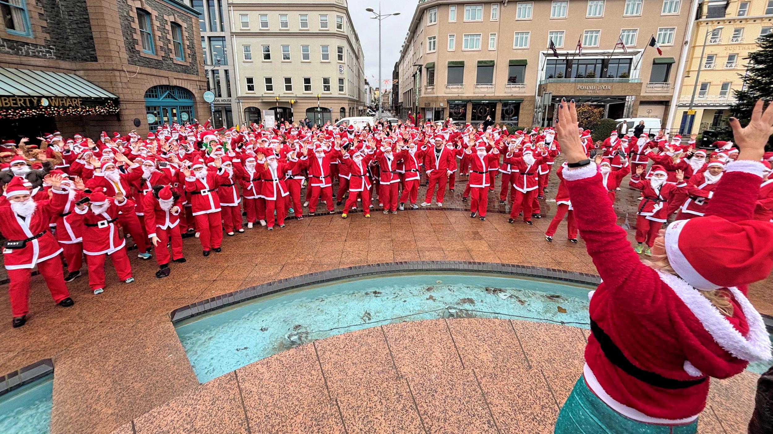 Jersey Hospice Santa Dash 2024