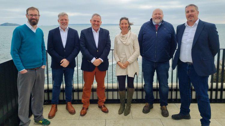 Jersey minister visits Guernsey to discuss islands’ transport and waste infrastructure