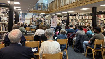 Sold-out poetry evening for Victor Hugo Centre