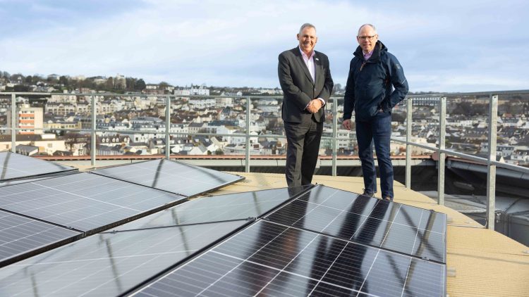 JE and Government announce partnership to install solar arrays on public buildings