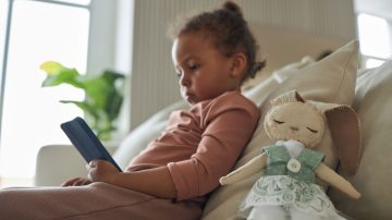 Every Child Our Future and Phone Doctor seek reading device donations