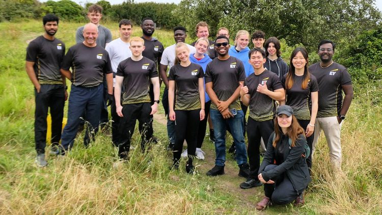 EY Guernsey volunteers