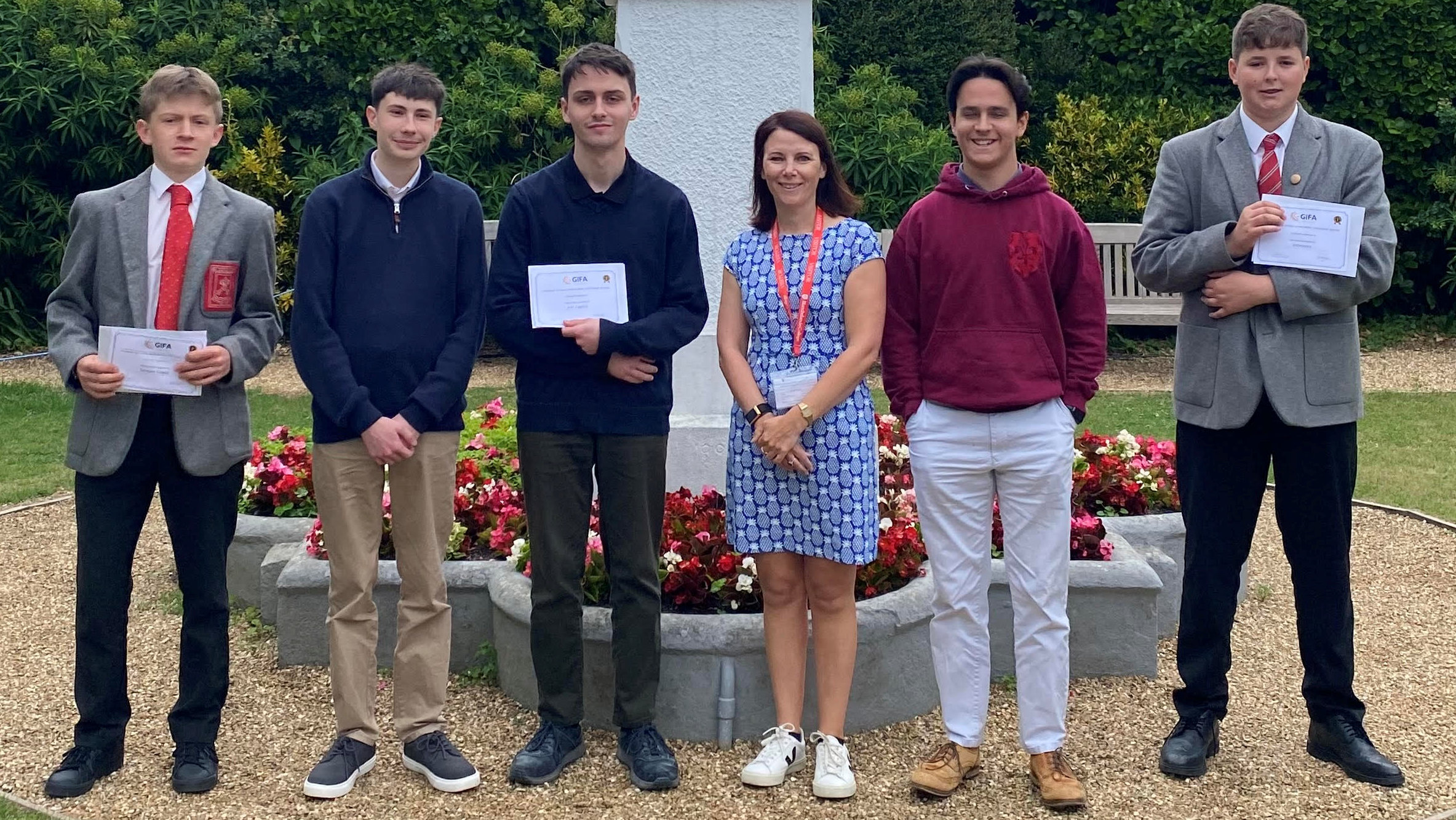 GIFA awards 2026-06 03 Inbestors, Semper Fidelis and JHH Capital from Blanchelande, with Kate Solway